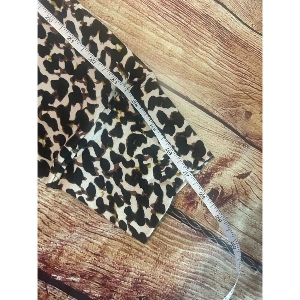 Cabi Cheetah Print Joggers Size S - Picture 4 of 7